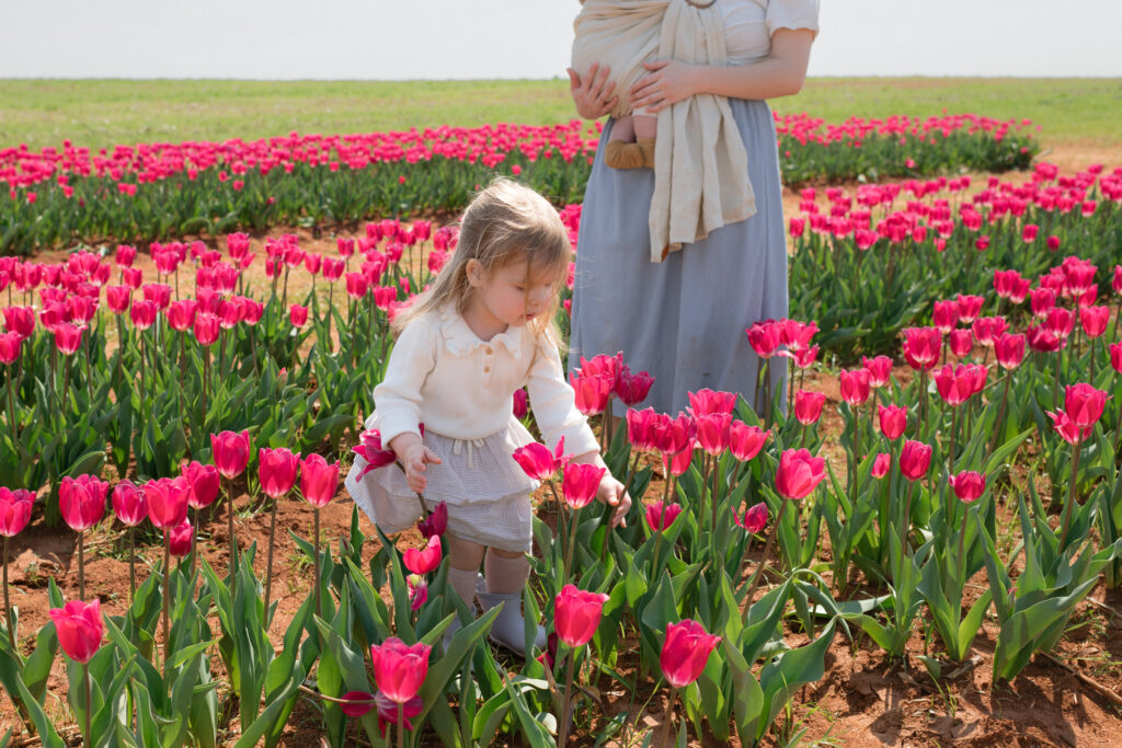 Sweet Motherhood Photos at Hubert Farms Tulips | Huntsville, AL By Sarah Mismash Photography an Alabama Photographer